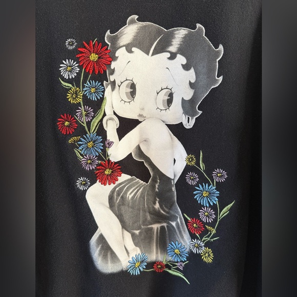 Betty Boop Floral Embroidered Black Graphic Sweatshirt Women’s Large Boxy Fit - Picture 1 of 6